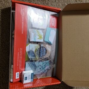 NWT! "A little smile" card making kit by Stampin' Up!